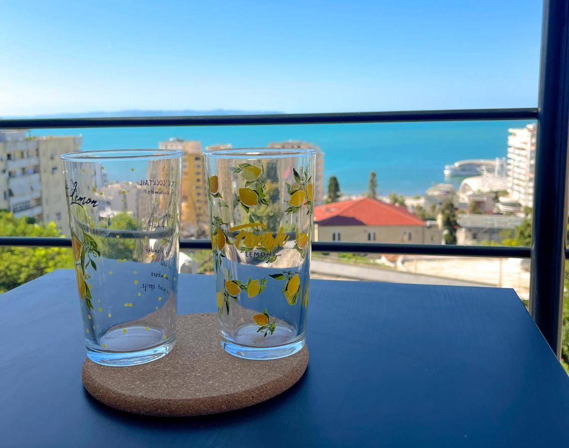 Nostalgic Sea View Apartments Durrës 外观 照片