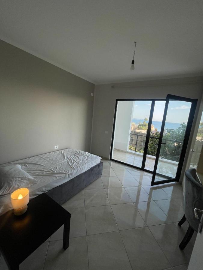 Nostalgic Sea View Apartments Durrës 外观 照片