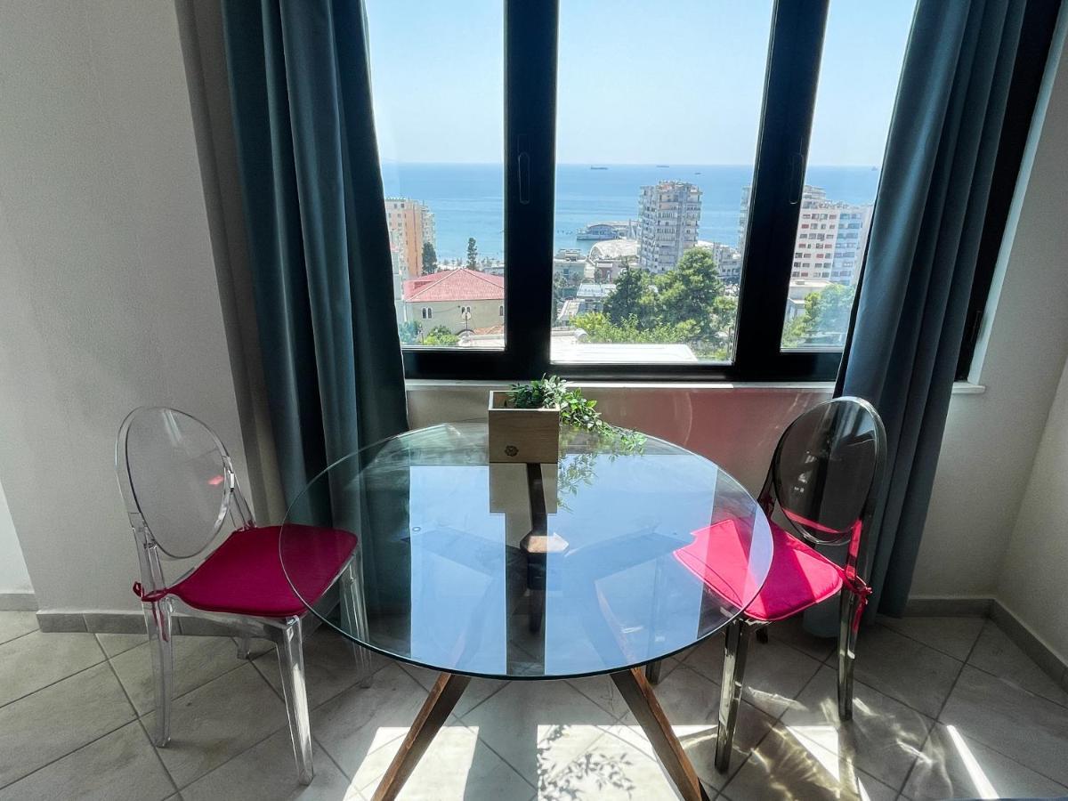 Nostalgic Sea View Apartments Durrës 外观 照片